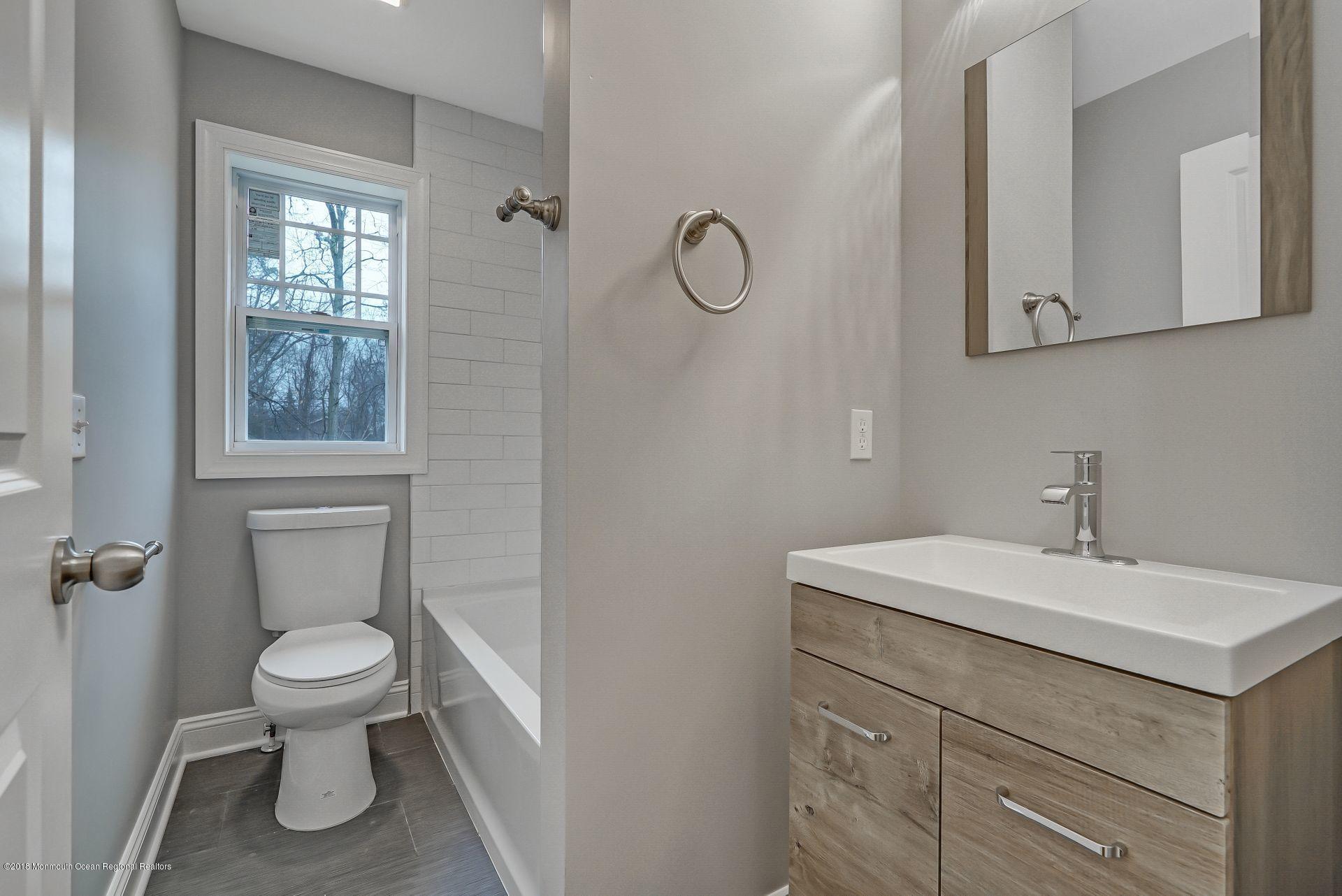 490 Freehold Road Jackson, NJ 08527 - Photo 25 of 32 25