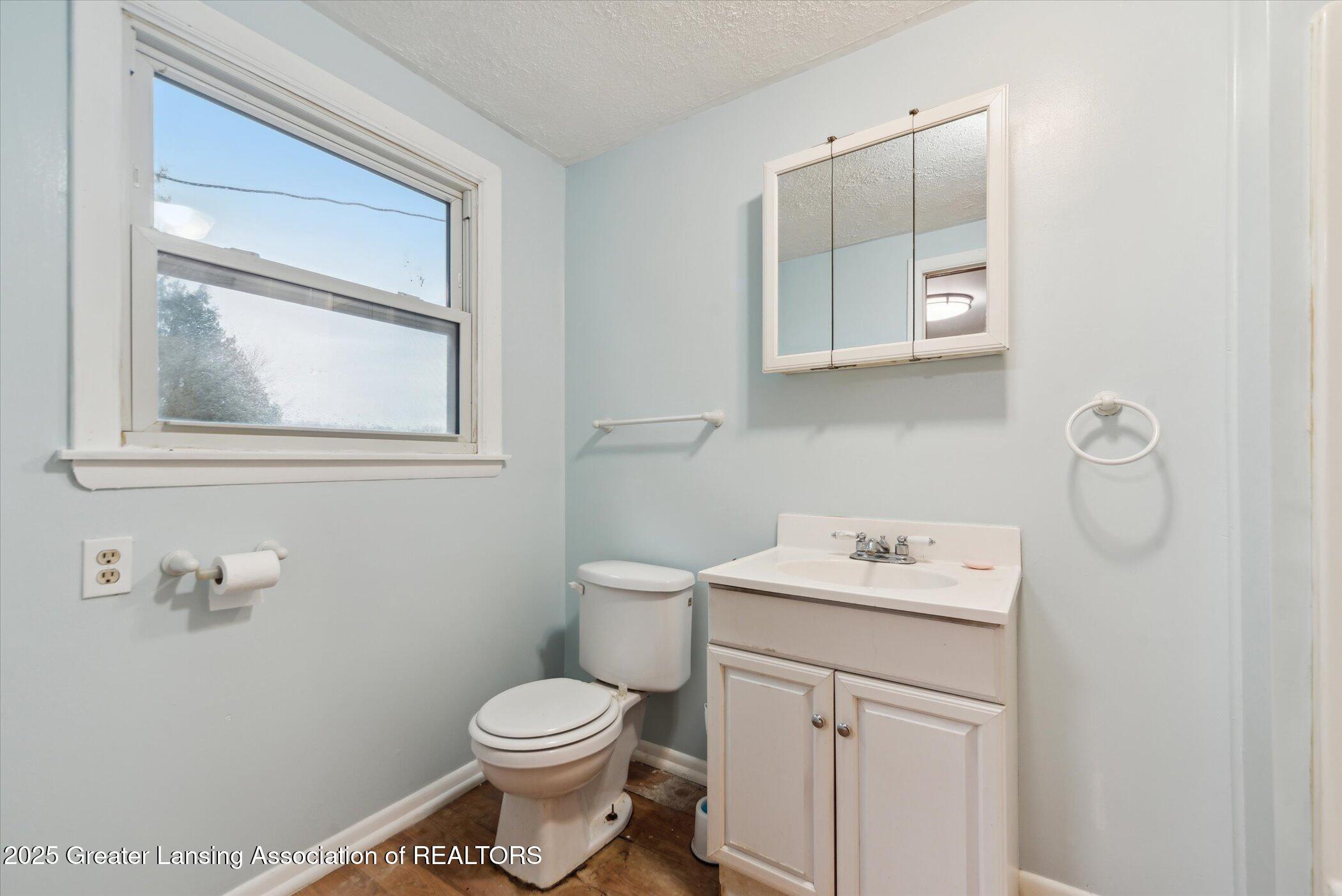 4172 North Dewitt Road St. Johns, MI 48879 - Photo 7 of 30 54-4172-N-Dewitt-Rd-St-Johns-MI-48879-Wi