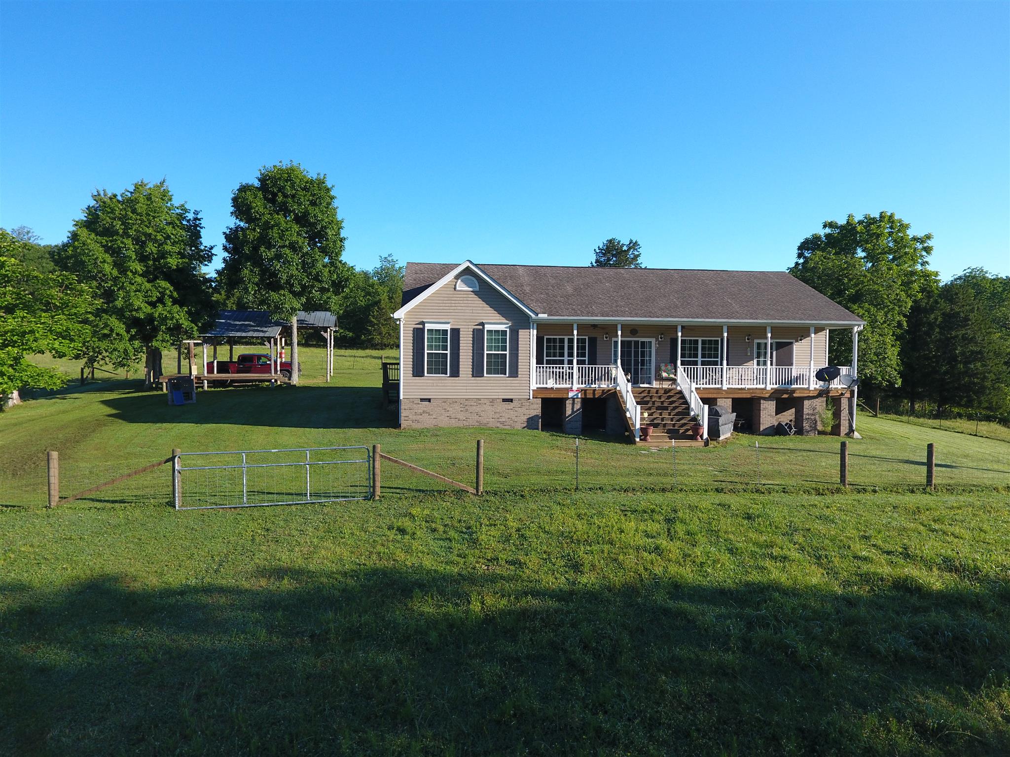 1505 Old Lock A Road Charlotte, TN 37036 - Photo 8 of 30 Gallery Image 8