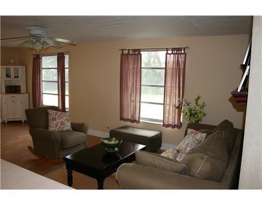 1389 Southwest 9th Avenue Boca Raton, FL 33486 - Photo 14 of 16 Additional Photo