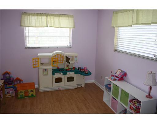 1389 Southwest 9th Avenue Boca Raton, FL 33486 - Photo 10 of 16 Additional Photo