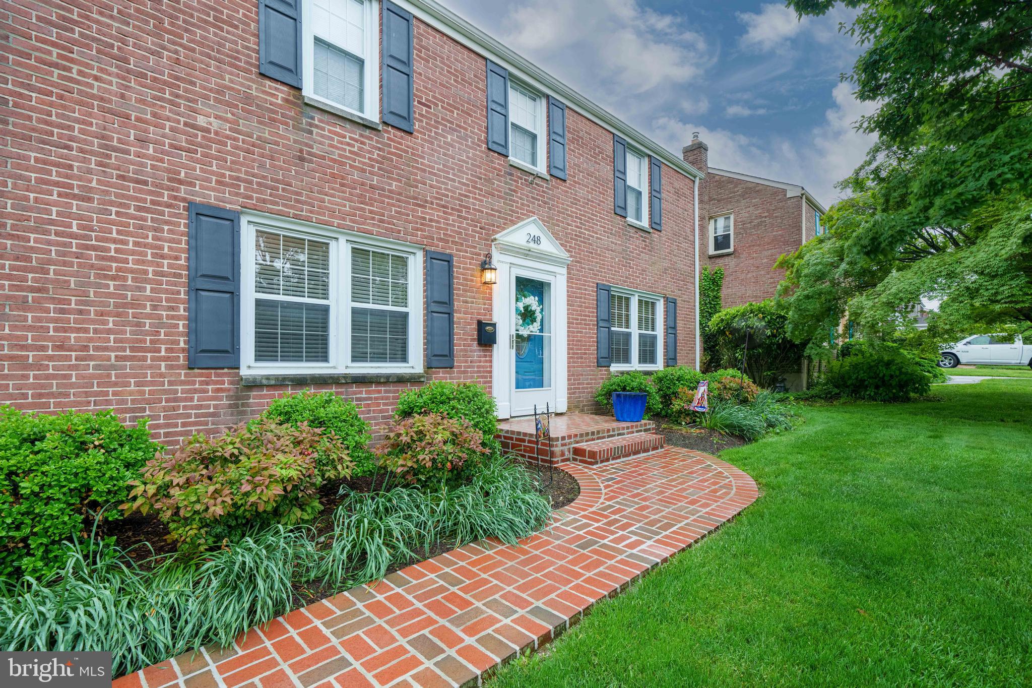248 Potomac Road Wilmington, DE 19803 - Photo 29 of 29 Brick Walkway