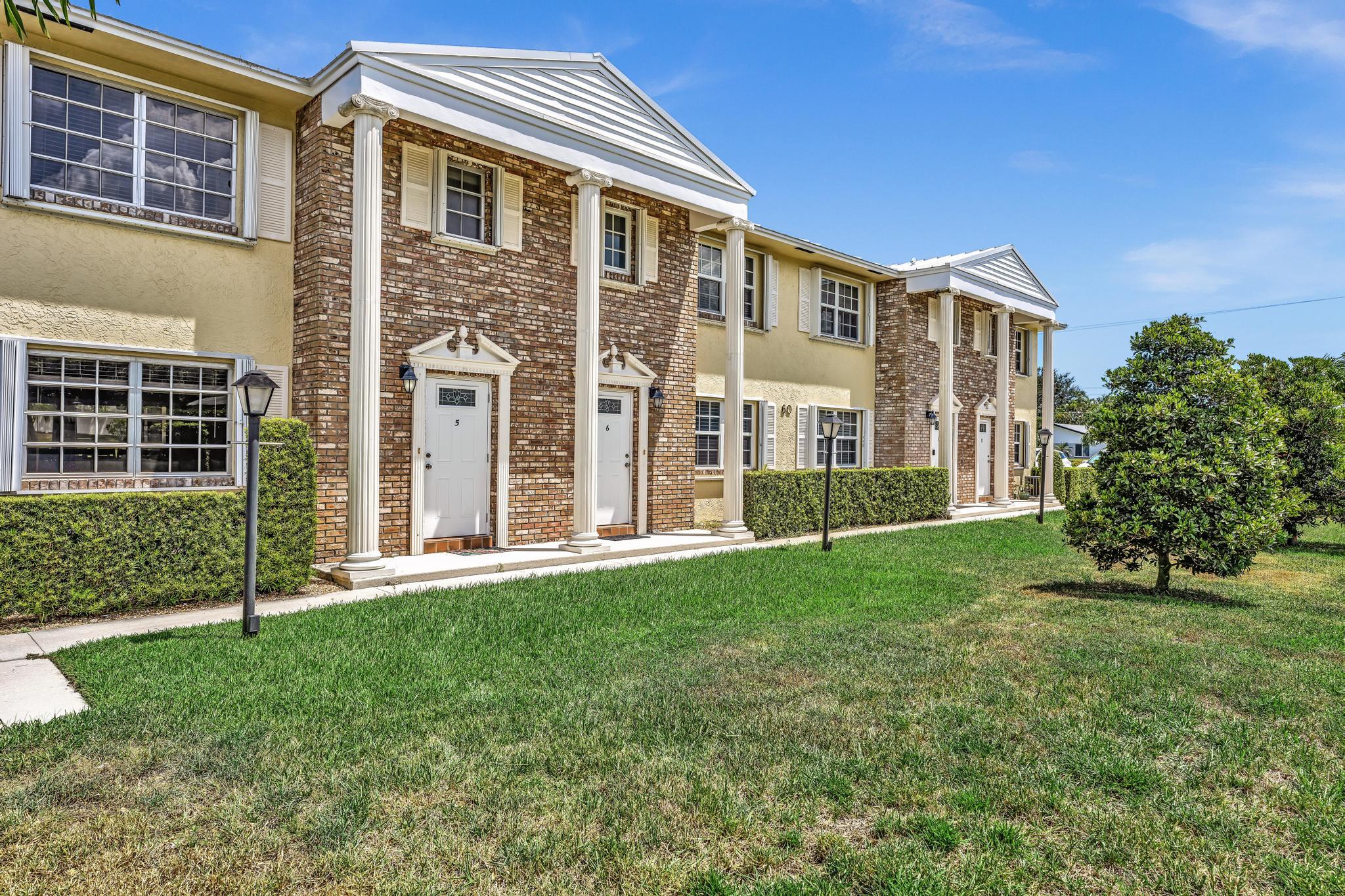 60 Southwest 5th Avenue, Unit 50 Boca Raton, FL 33432 - Photo 1 of 45 FPP00161