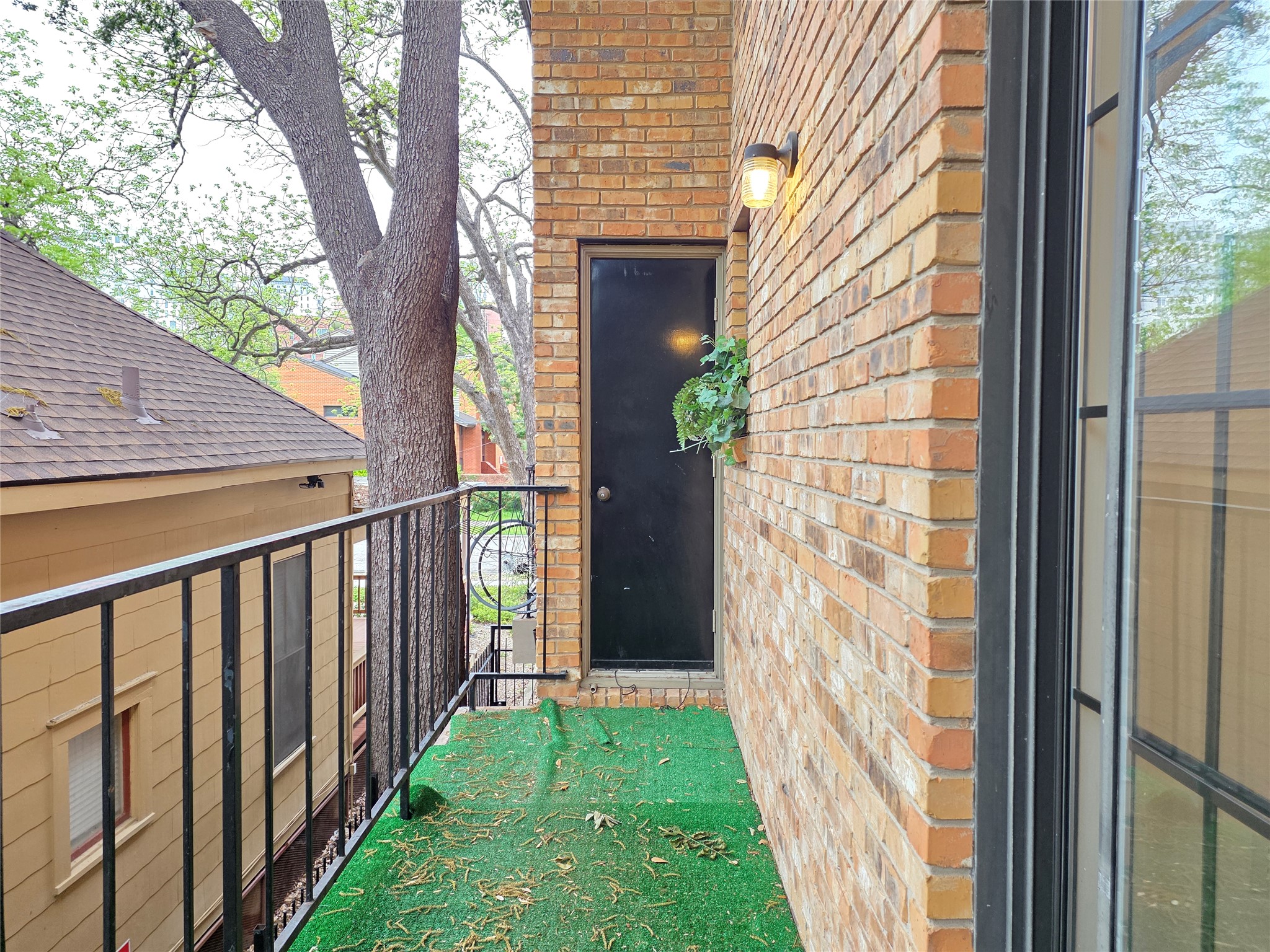 505 West 18th Street, Unit I Austin, TX 78701 - Photo 11 of 18