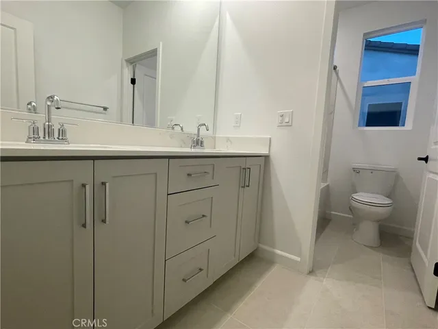 $4,600 | 115 Metz, Oceanside, CA 92057