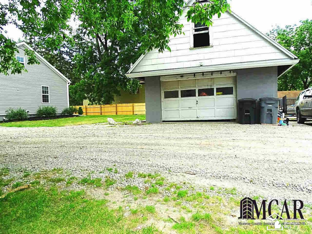 1202 West Sterns Road Temperance, MI 48182 - Photo 32 of 32 21314542-31.JPG