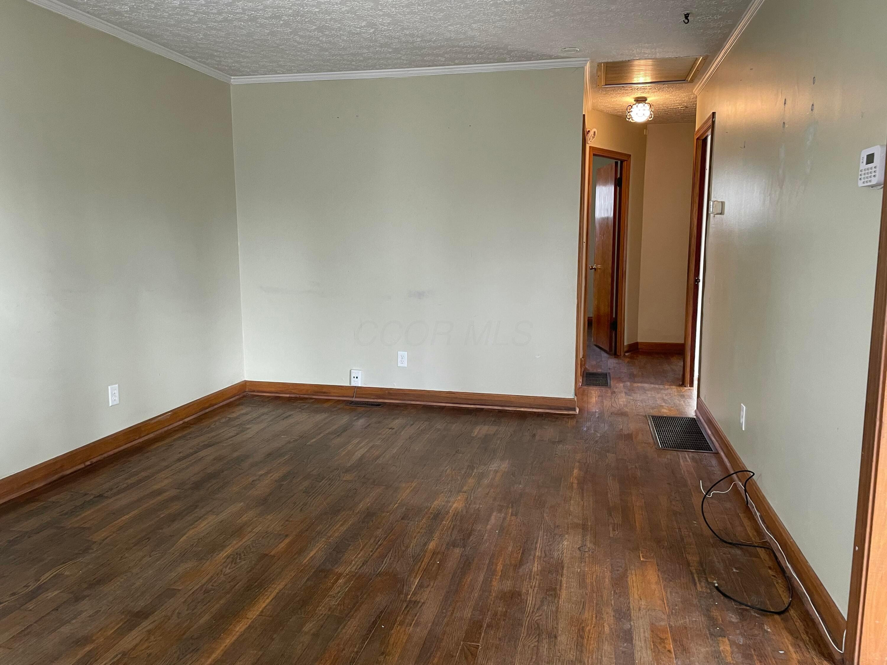 2906 Howey Road Columbus, OH 43224 - Photo 6 of 18 IMG_1248