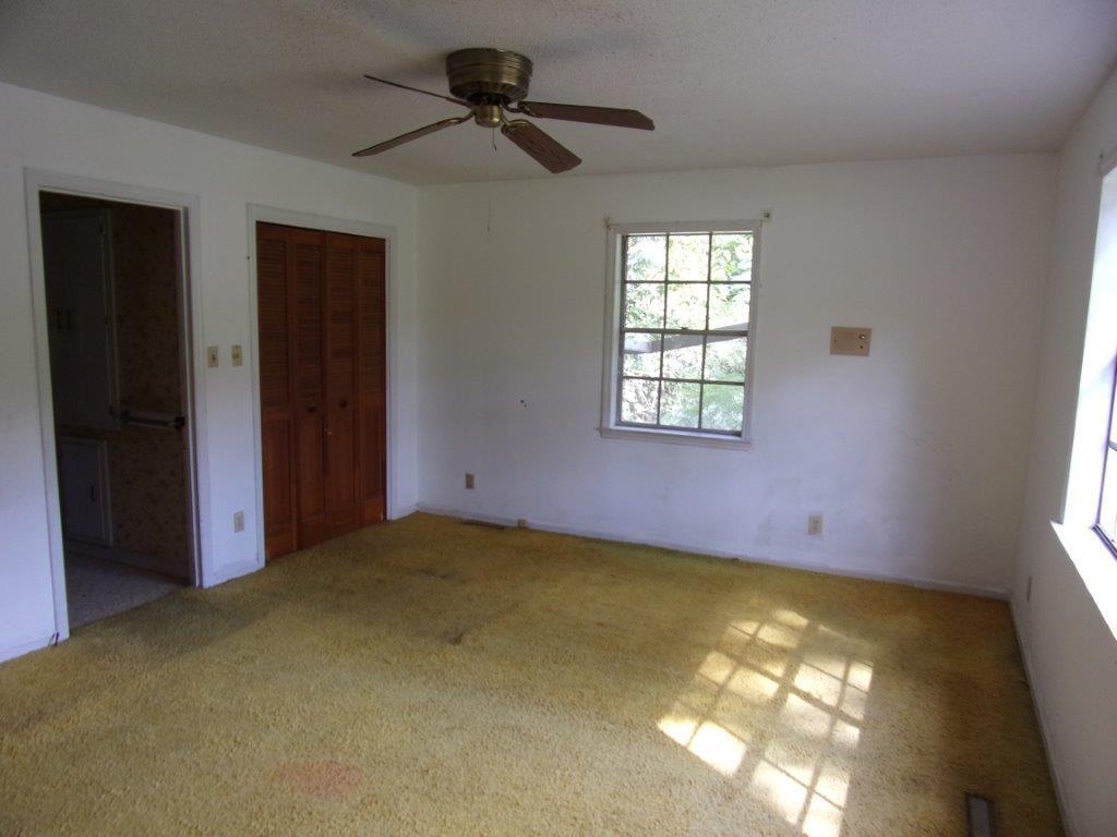 3409 Green Sims Road Dalton, GA 30721 - Photo 5 of 12 101_6481
