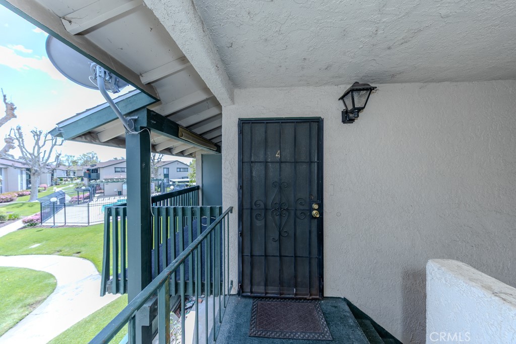 23222 Orange, Unit 4 Lake Forest, CA 92630 - Photo 33 of 35 a view of an entryway