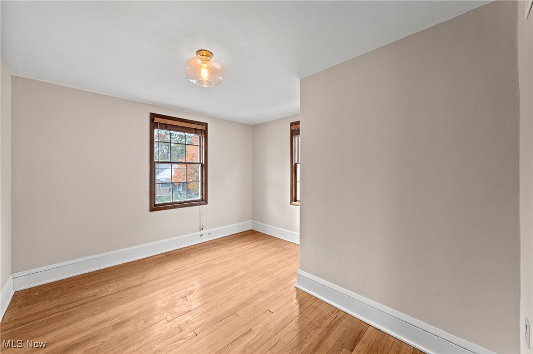 705 Damon Street Akron, OH 44310 - Photo 29 of 43