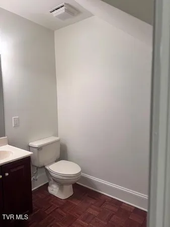 $284,500 | 2734 East Oakland Avenue, Unit D39, Johnson City, TN 37601