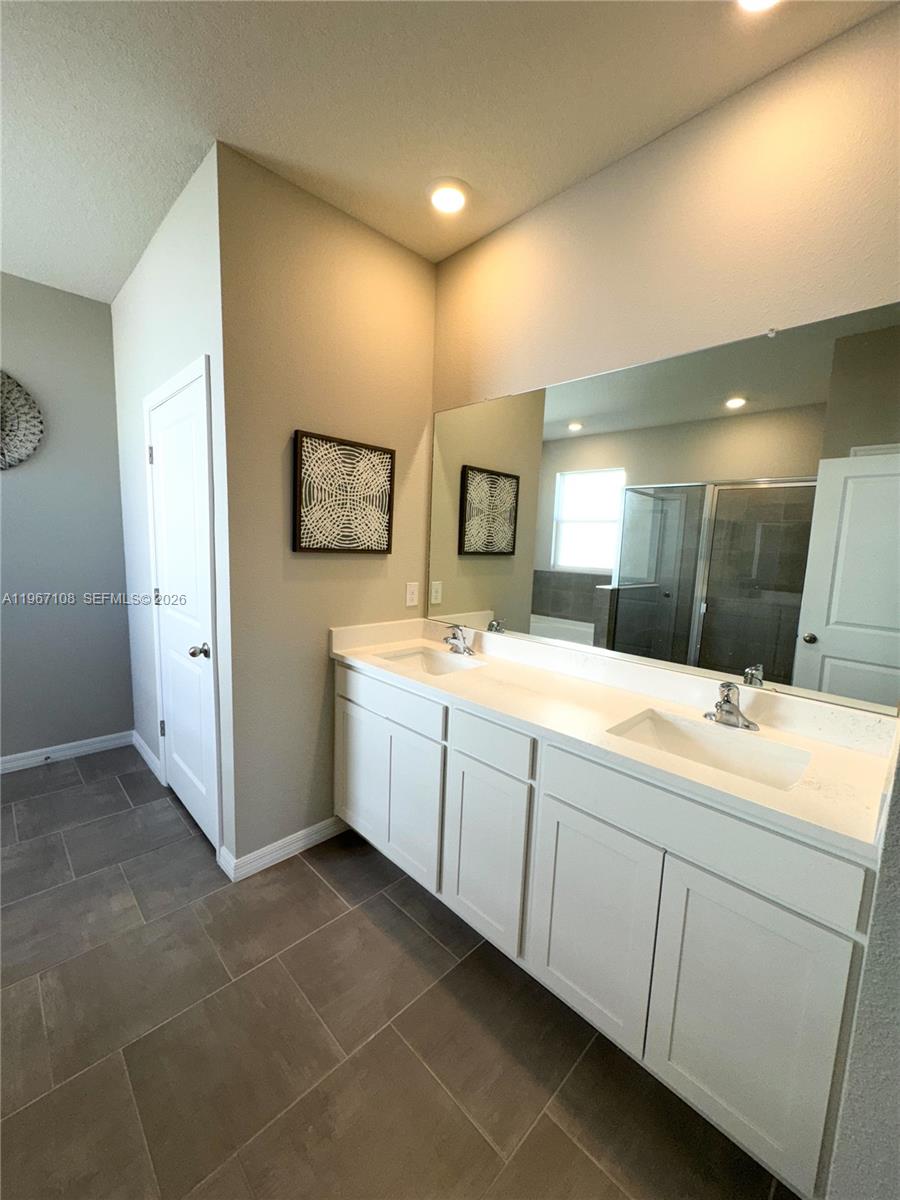 5367 Oxford Gray Road, Unit 5367 Wesley Chapel, FL 33545 - Photo 15 of 33