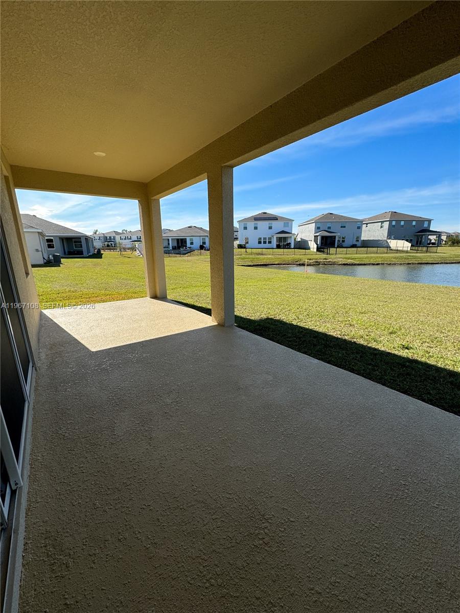 5367 Oxford Gray Road, Unit 5367 Wesley Chapel, FL 33545 - Photo 28 of 33