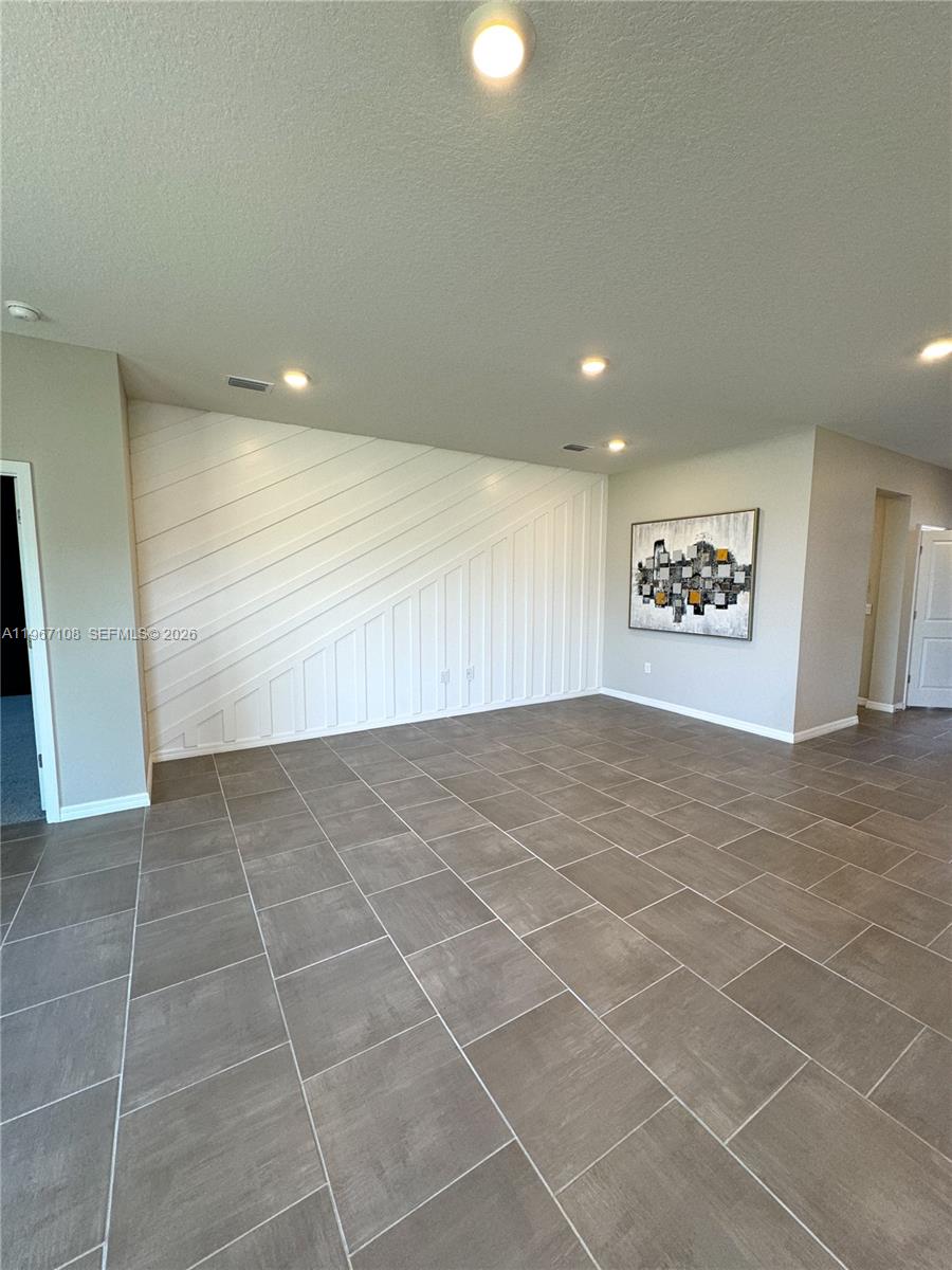 5367 Oxford Gray Road, Unit 5367 Wesley Chapel, FL 33545 - Photo 9 of 33