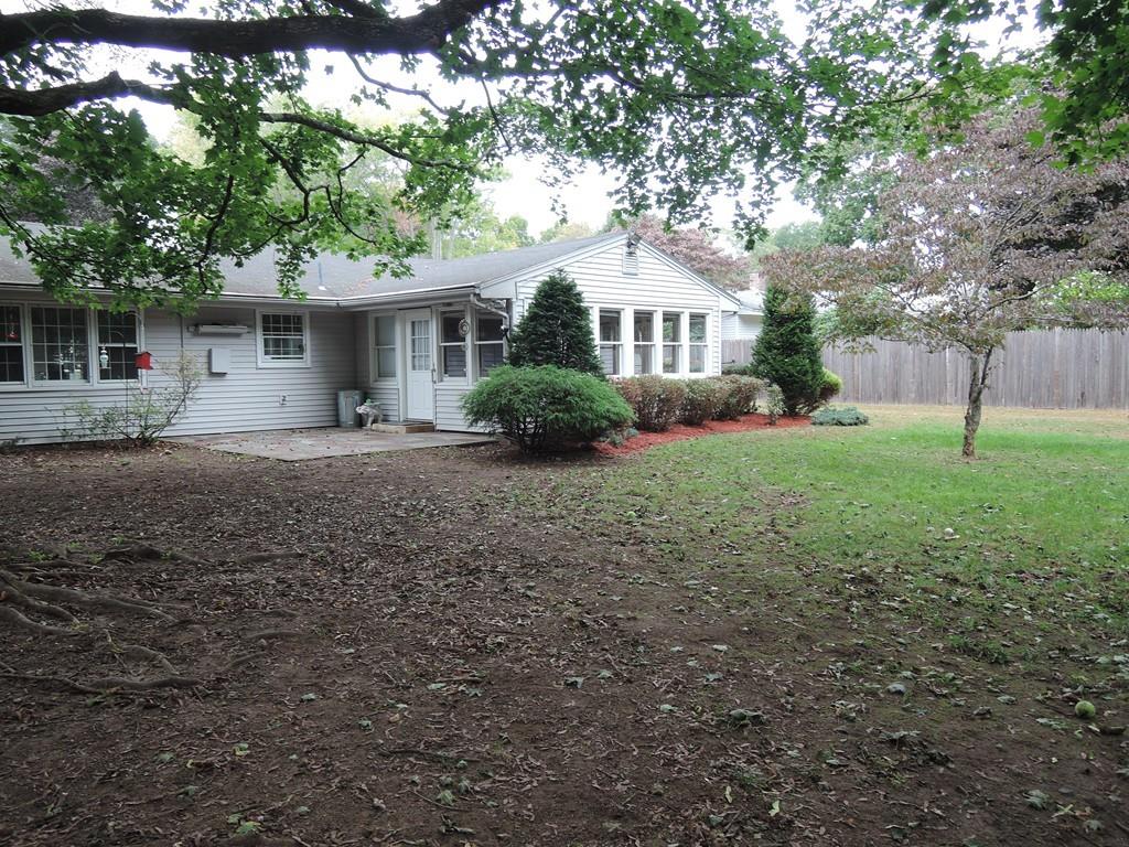 9 Myrna Road Framingham, MA 01701 - Photo 7 of 35