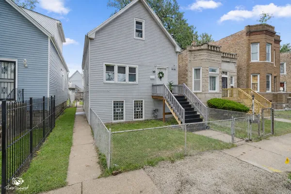 $269,999 | 5636 South Carpenter Street, Chicago, IL 60621