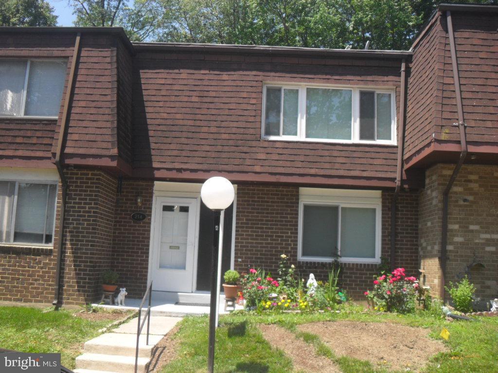 214 West Deer Park Road, Unit 27B Gaithersburg, MD 20877 - Photo 1 of 19