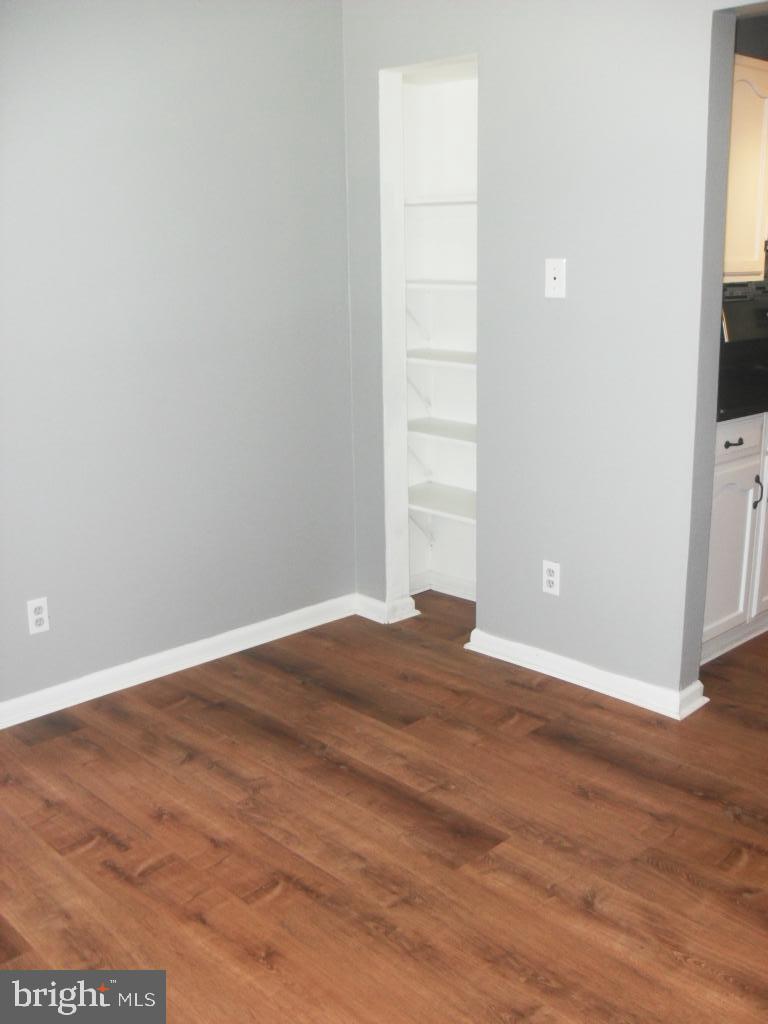 214 West Deer Park Road, Unit 27B Gaithersburg, MD 20877 - Photo 3 of 19