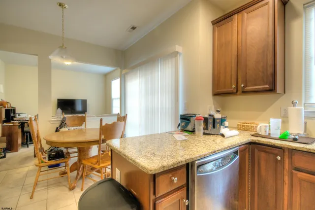 $299,000 | 56 West Delray Lane, Absecon, NJ 08201