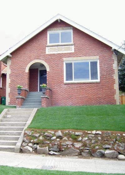 4226 Interlake Avenue North Seattle, WA 98103 - Photo 1 of 1 Gallery Image 1