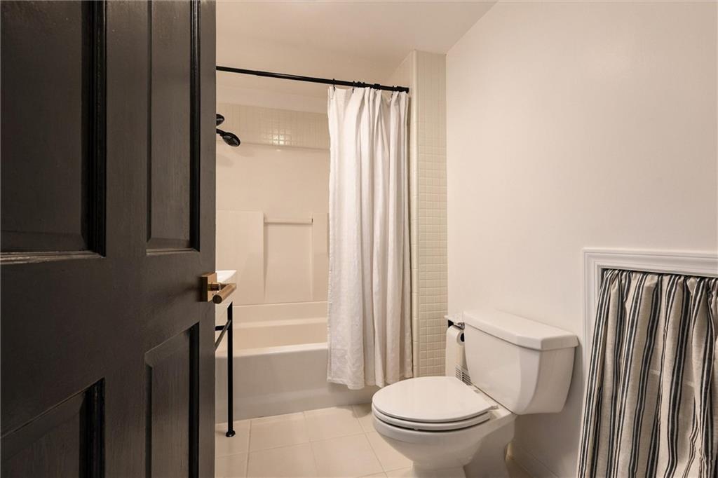 817 Victory Road Allison Park, PA 15101 - Photo 13 of 43 Gallery Image 13