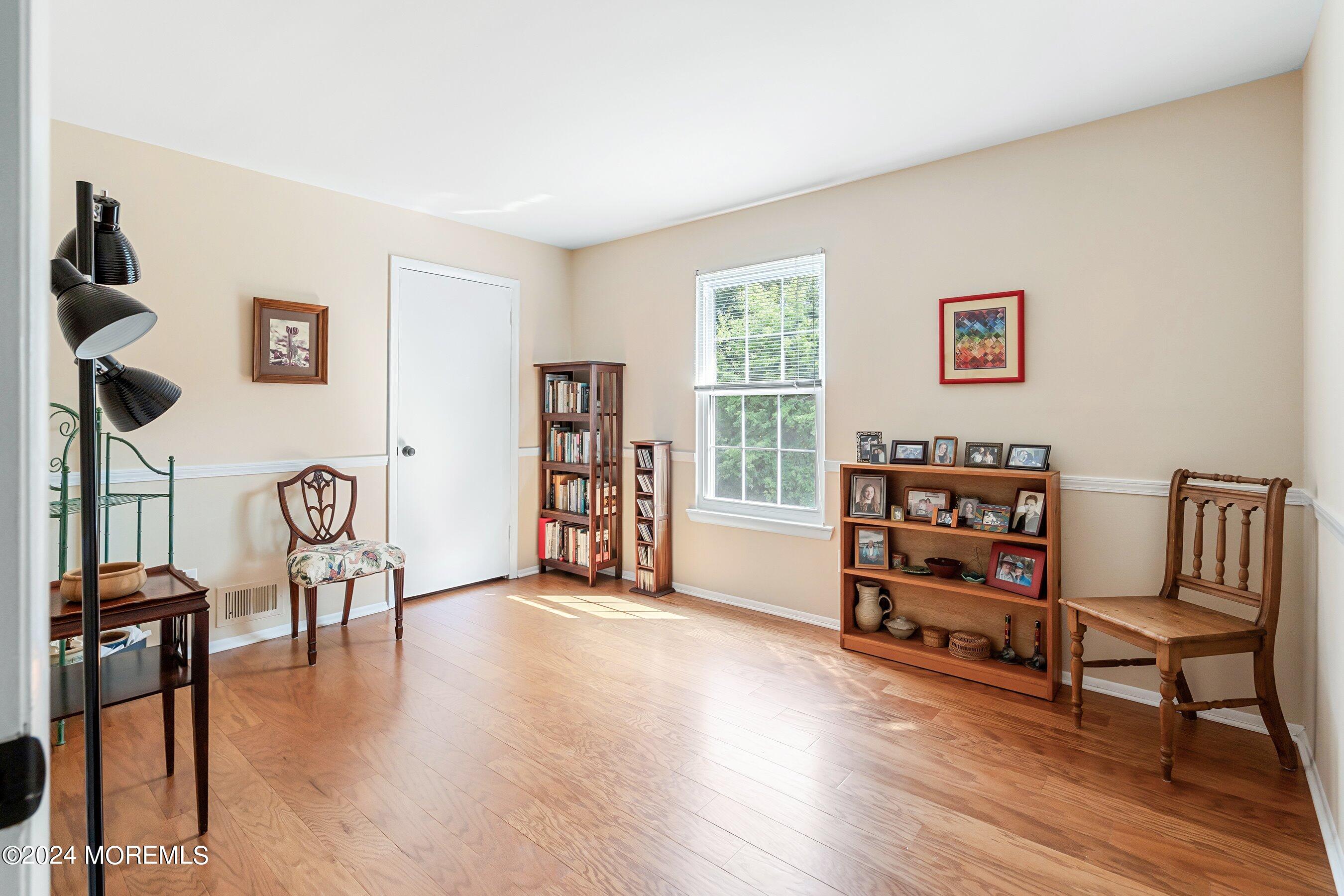 503-8 Harding Road, Unit 8 Freehold, NJ 07728 - Photo 22 of 26 22-Bed 2