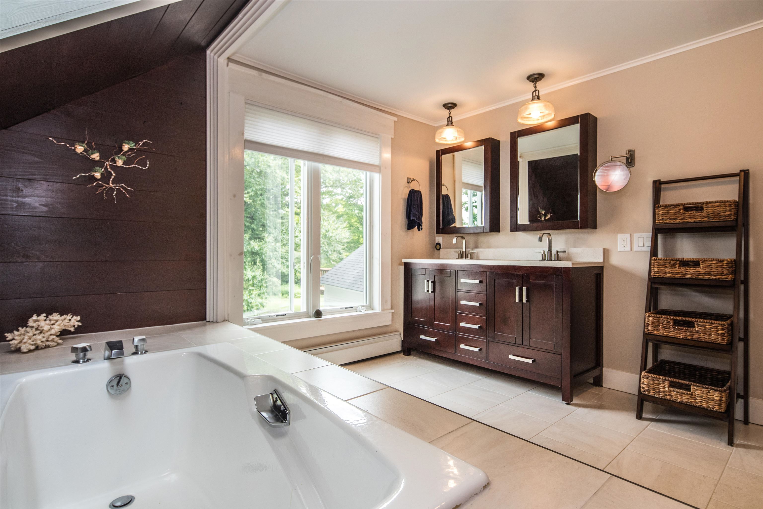 2384 Shunpike Road Mount Holly, VT 05758 - Photo 16 of 40