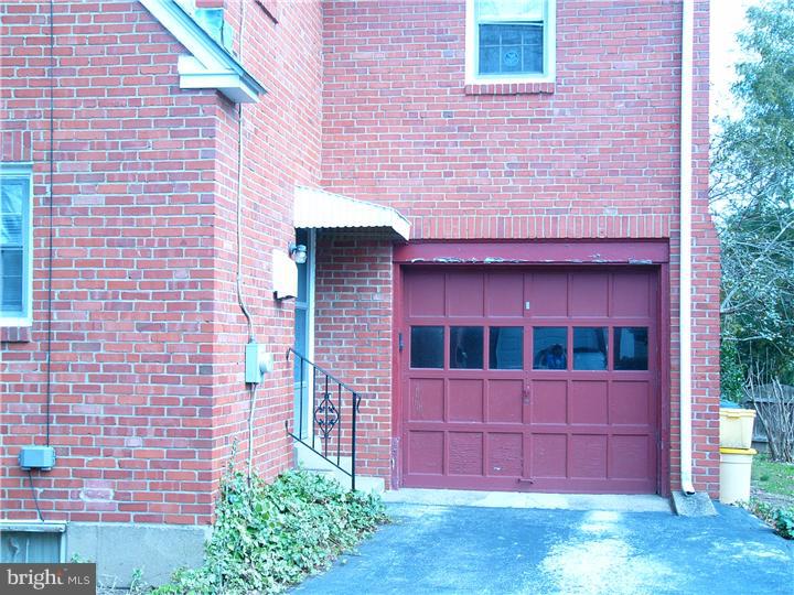 469 Thatcher Road Springfield, PA 19064 - Photo 4 of 13 Garage