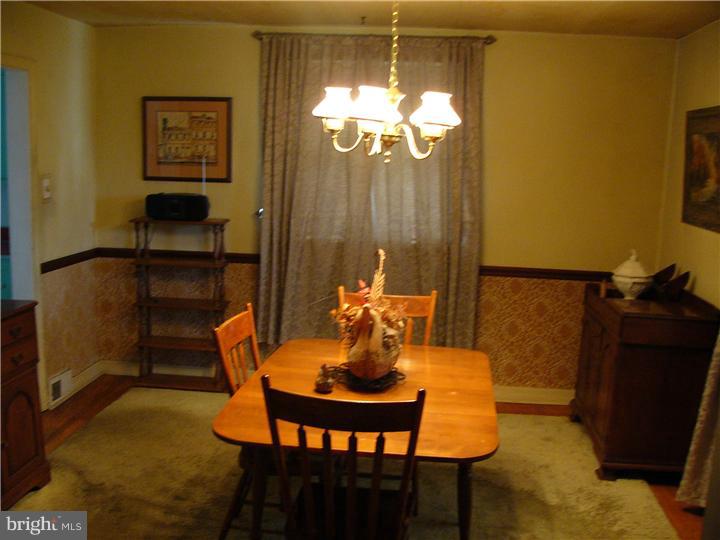 469 Thatcher Road Springfield, PA 19064 - Photo 7 of 13 Dining Room