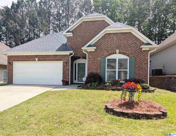 $264,300 | 921 Wren Way, Mount Olive, AL 35117