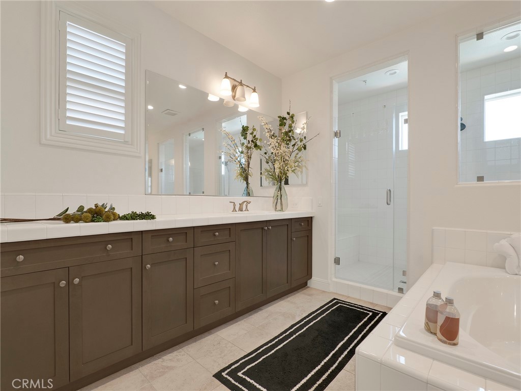11911 Ancona Porter Ranch Porter Ranch, CA 91326 - Photo 40 of 71 Gallery Image 40