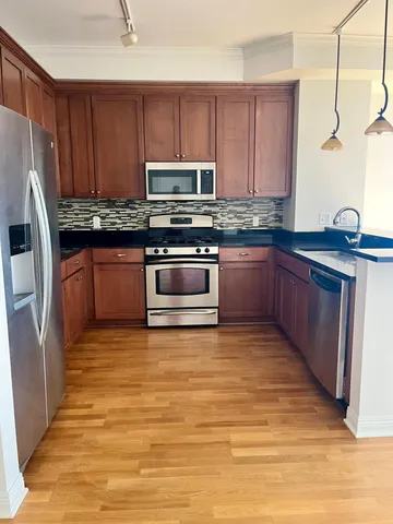 $3,050 | 370 Marshall Avenue, Unit 503, St. Paul, MN 55102