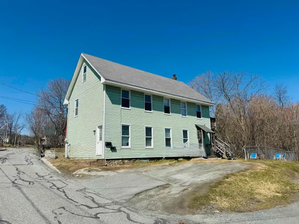 $450,000 | 3 Winter Street, Lebanon, NH 03766