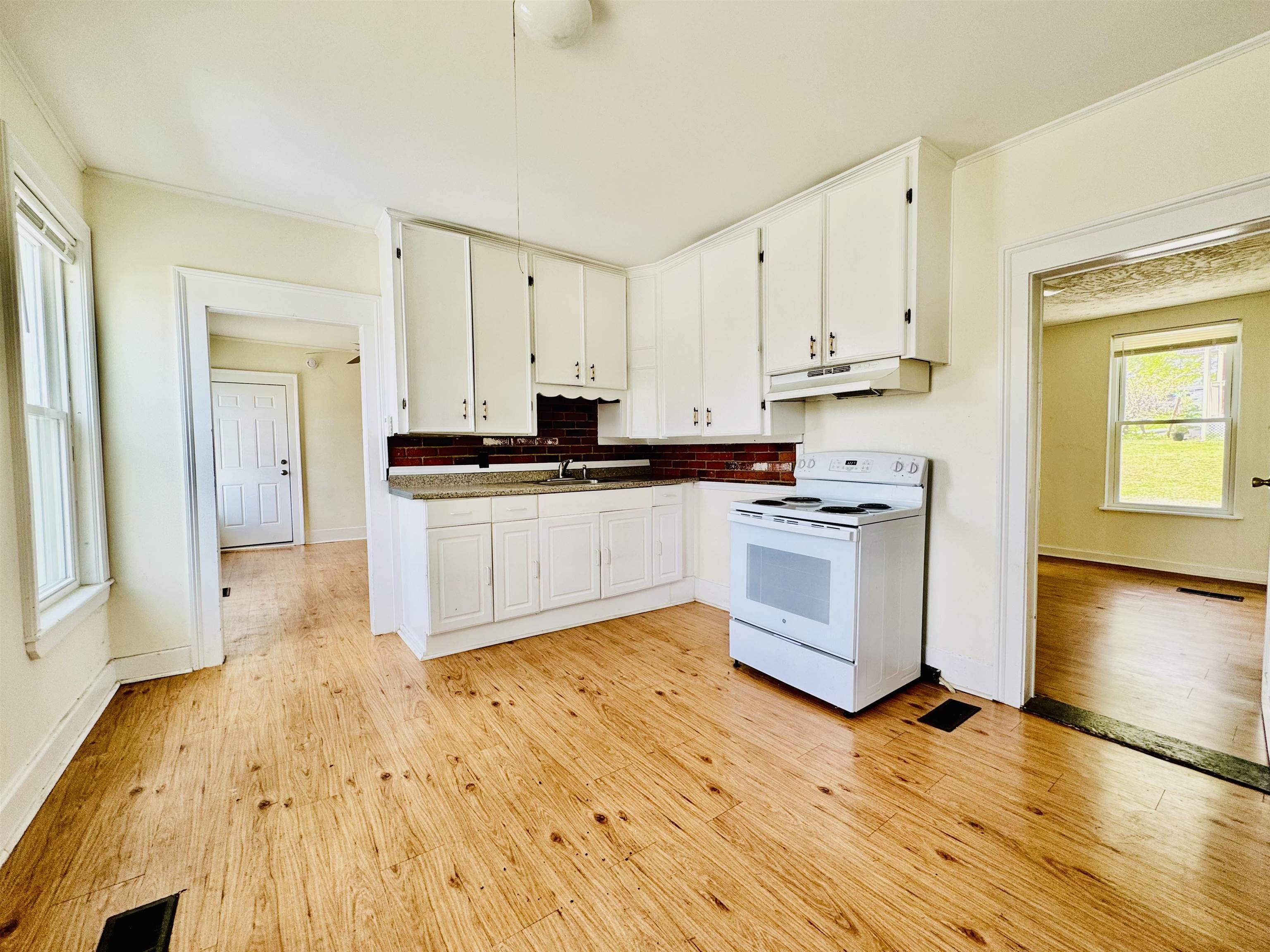 3 Winter Street Lebanon, NH 03766 - Photo 7 of 27