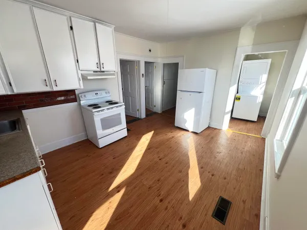 $450,000 | 3 Winter Street, Lebanon, NH 03766