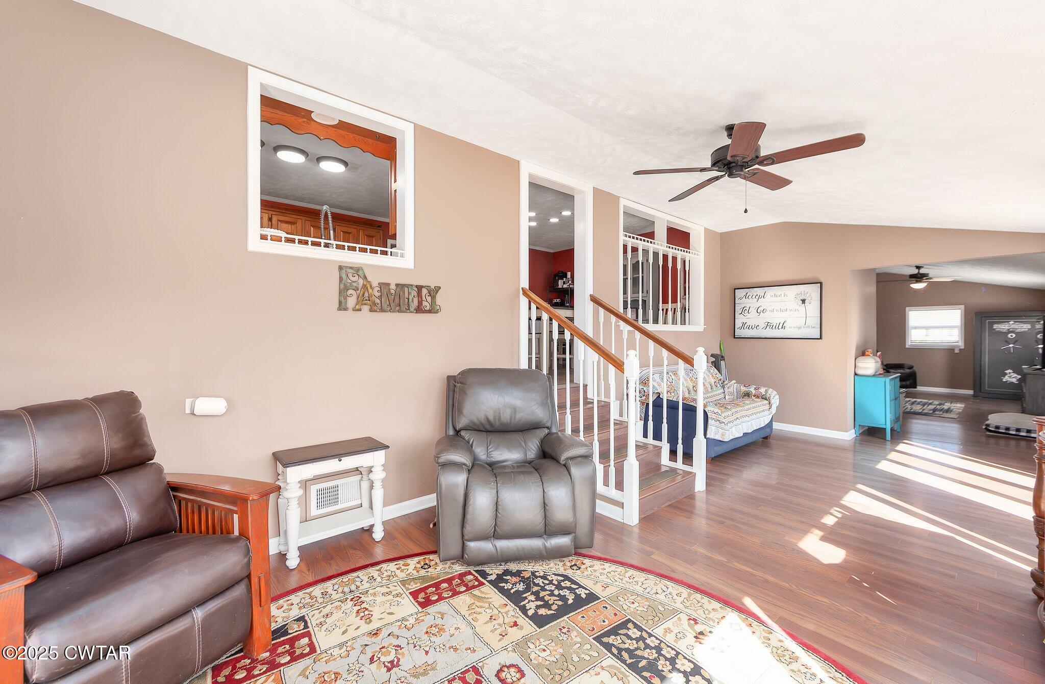 280 St Road Beech Bluff, TN 38313 - Photo 21 of 46 a living room with furniture and a rug