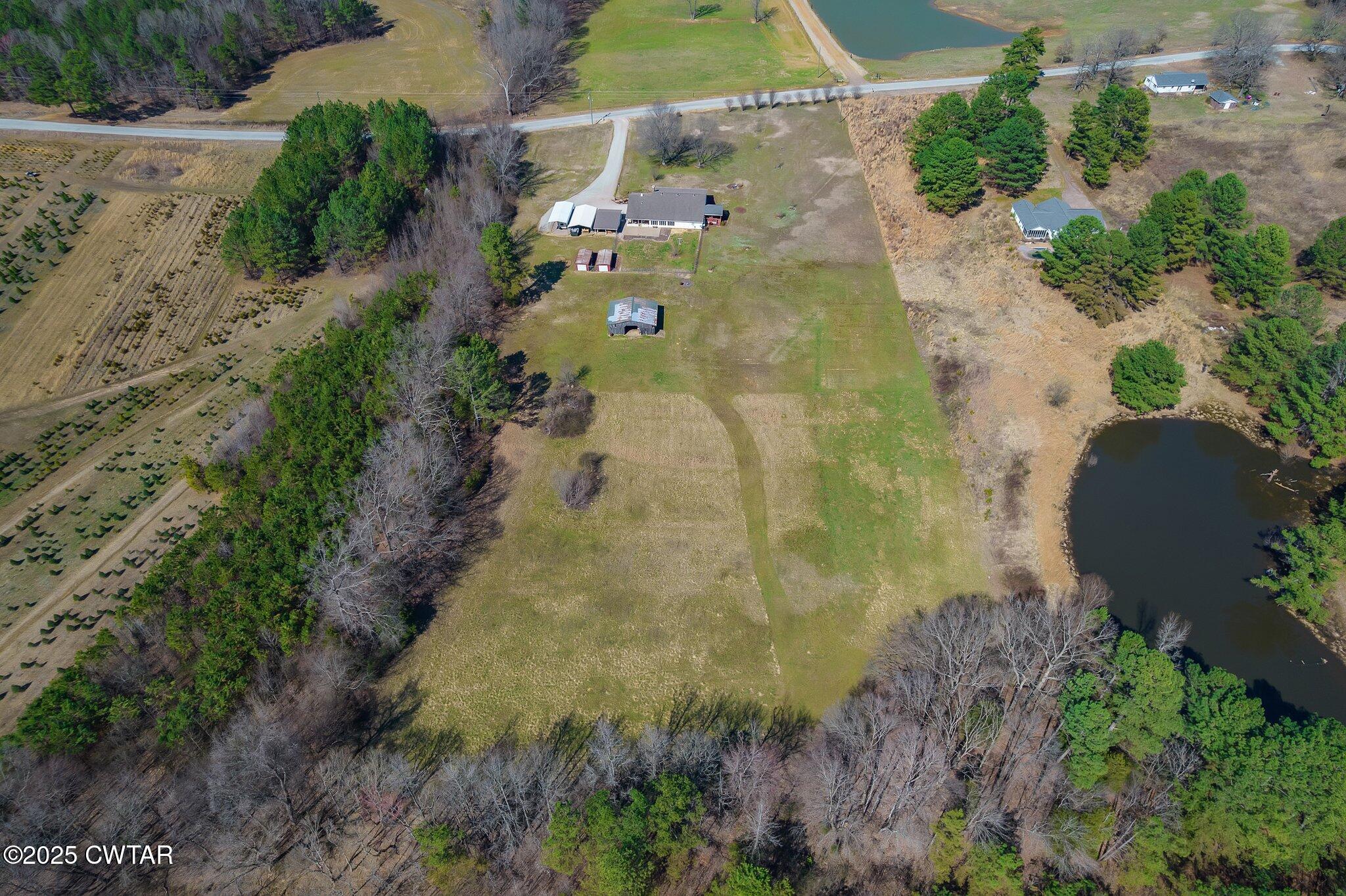 280 St Road Beech Bluff, TN 38313 - Photo 40 of 46 an aerial view of a residential houses