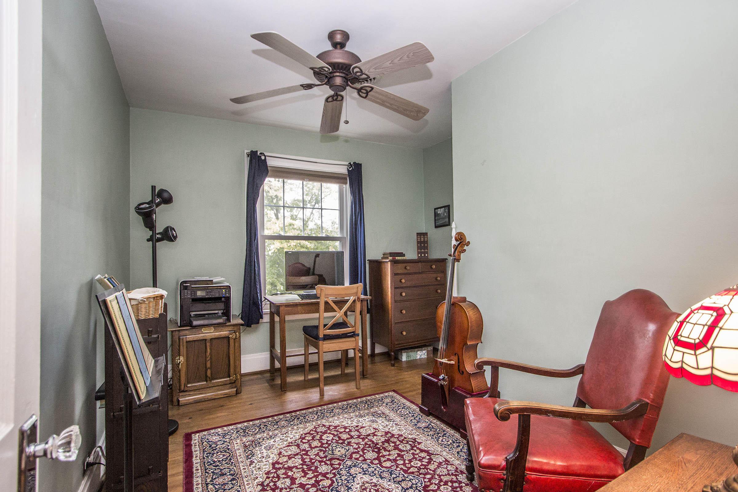51 East Pacemont Road Columbus, OH 43202 - Photo 25 of 42