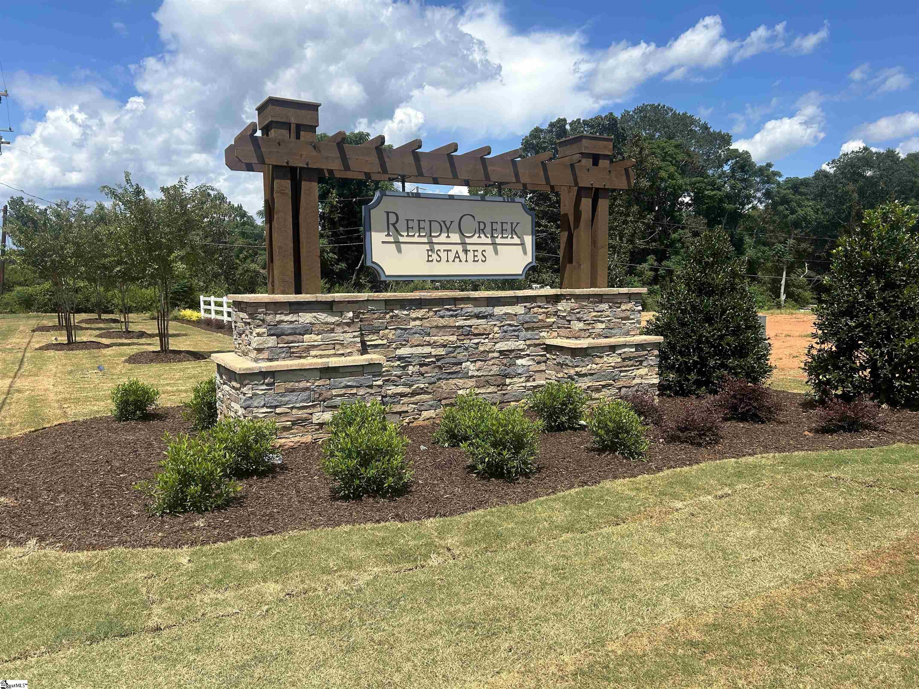 216 Green Pasture Road Fountain Inn, SC 29644 - Photo 9 of 19 Gallery Image 9