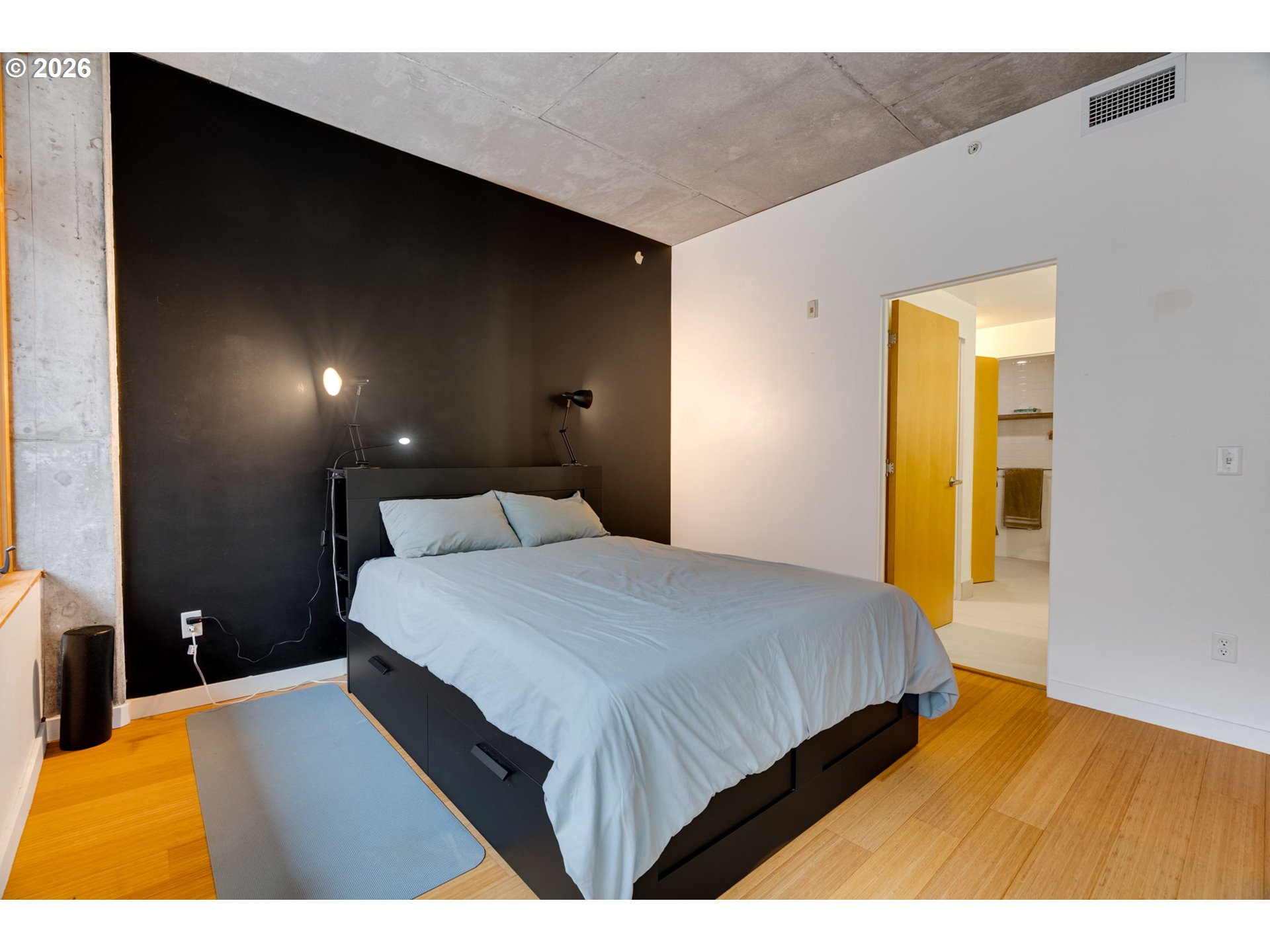 1234 Southwest 18th Avenue, Unit 206 Portland, OR 97205 - Photo 16 of 32