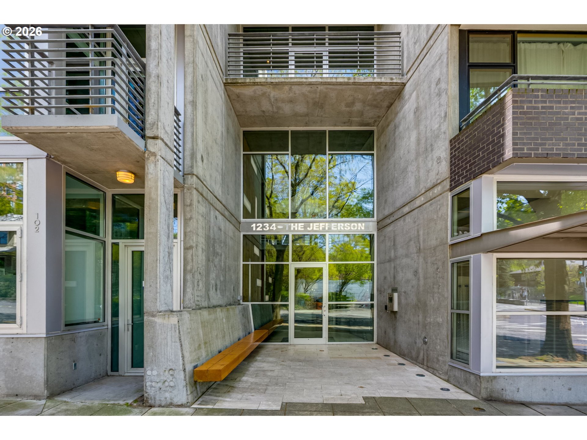 1234 Southwest 18th Avenue, Unit 206 Portland, OR 97205 - Photo 2 of 32