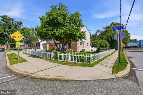 $349,000 | 505 West 2nd Street, Essington, PA 19029