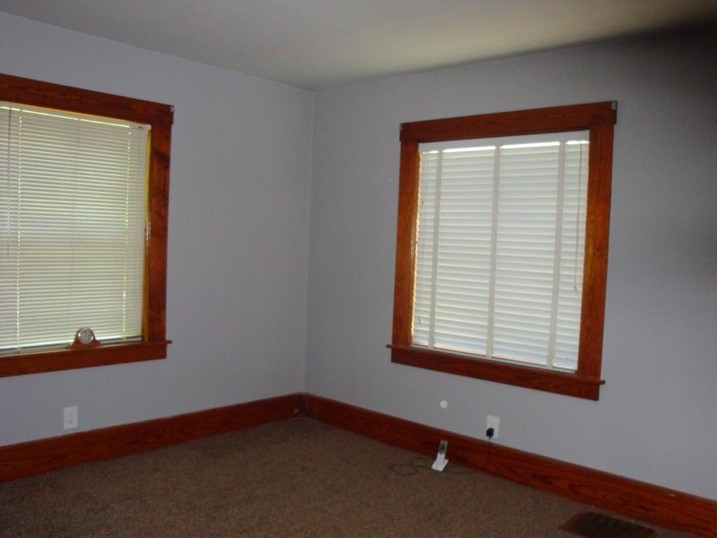 218 Rockingham Road Rockingham, VT 05101 - Photo 6 of 13