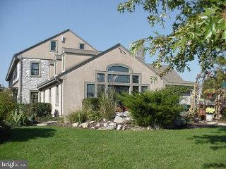 2761 Kreider Road Lititz, PA 17543 - Photo 6 of 8