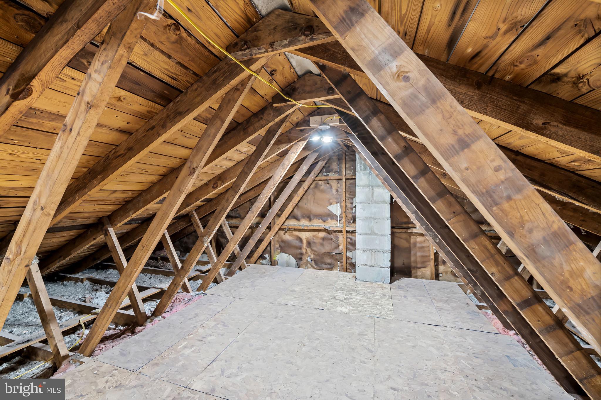 834 Evesham Avenue Baltimore, MD 21212 - Photo 35 of 37 a view of an empty room