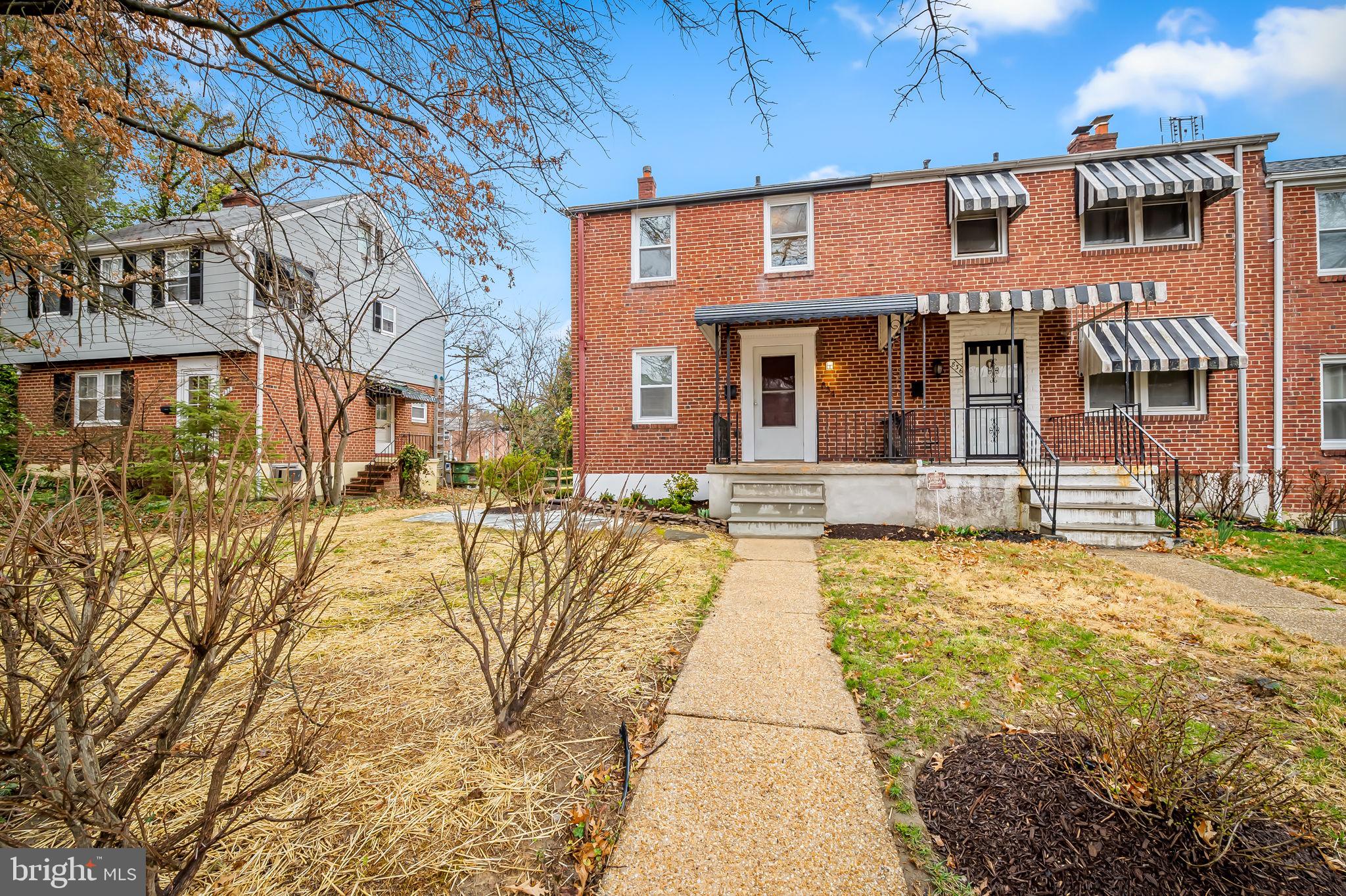 834 Evesham Avenue Baltimore, MD 21212 - Photo 37 of 37 a front view of a house with swimming pool