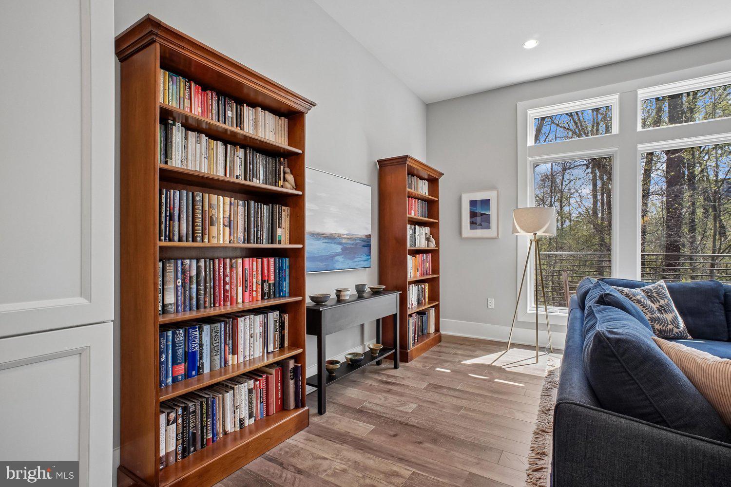 5344 Merriam Street Bethesda, MD 20814 - Photo 20 of 70 Great Room