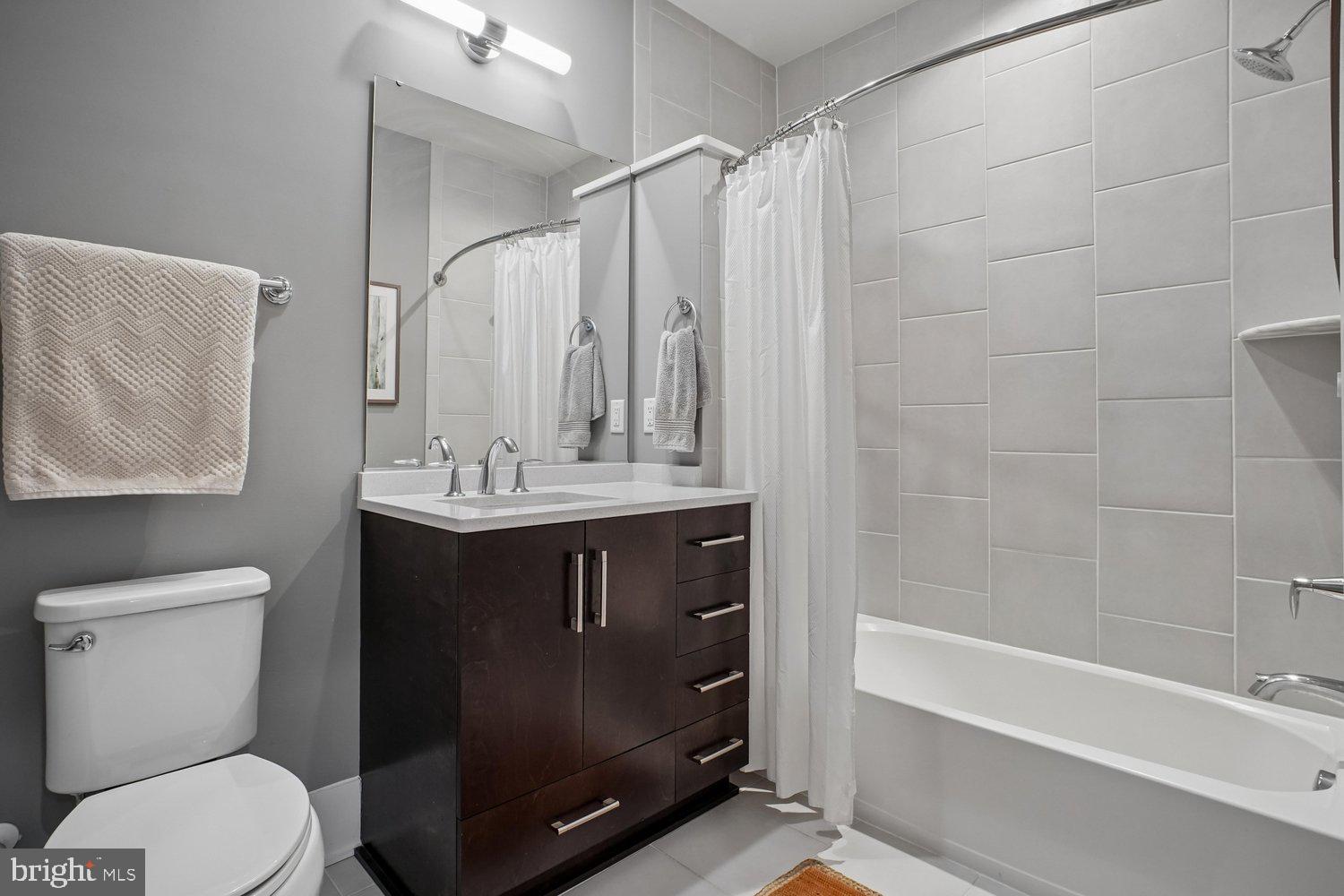 5344 Merriam Street Bethesda, MD 20814 - Photo 38 of 70 Hall Bath