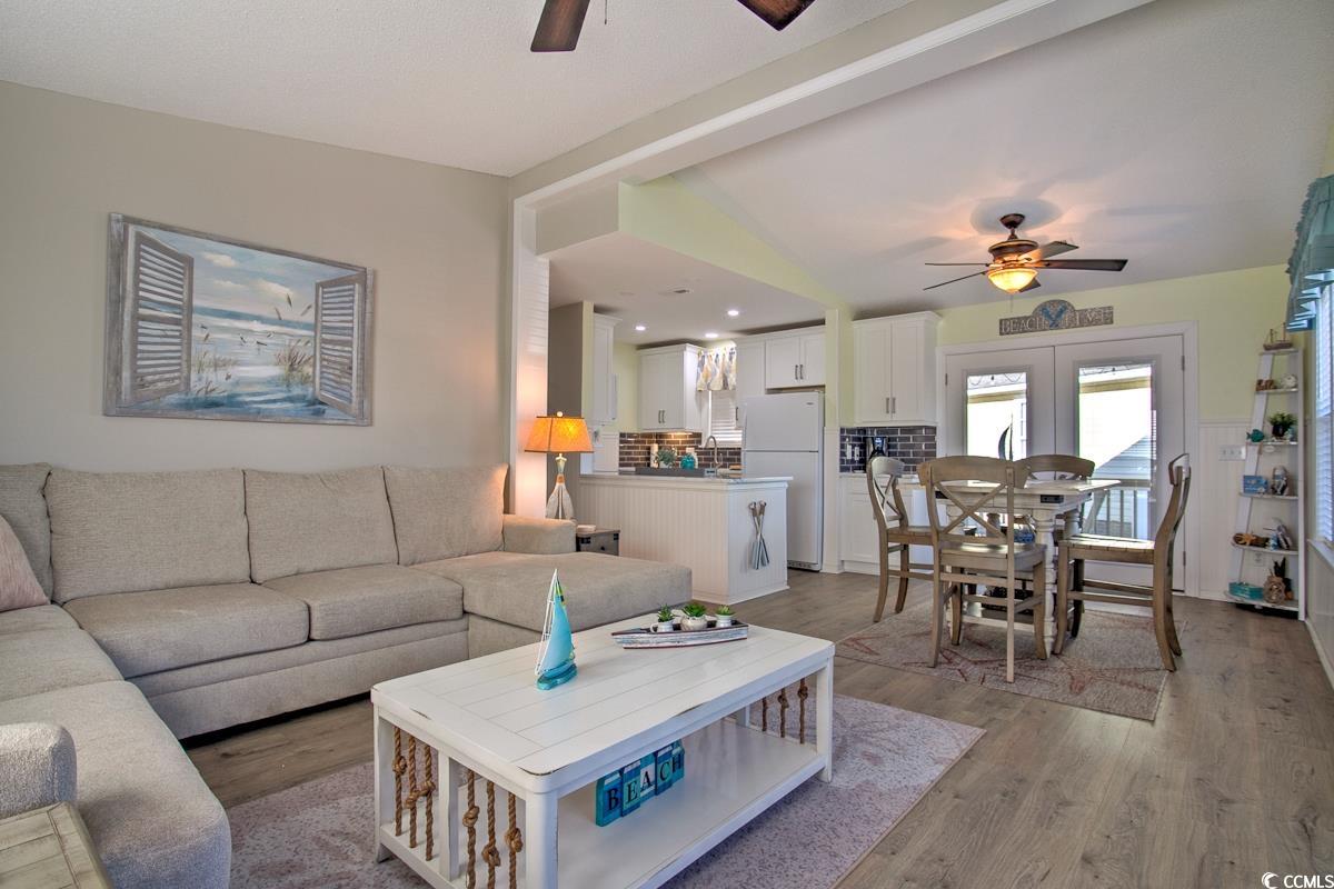 801 Mast Court Murrells Inlet, SC 29576 - Photo 4 of 40 Gallery Image 4
