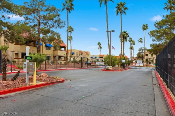 $1,700 | 4120 Gannet Circle, Unit 258, Las Vegas, NV 89103